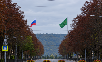 Поставка двух флагштоков высотой 40 метров в Майкоп